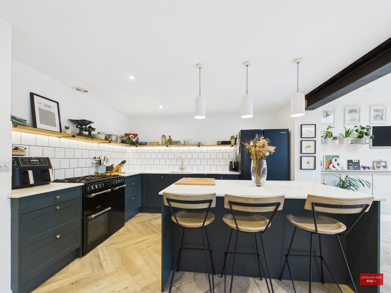 Semi Detached House in Gloucester