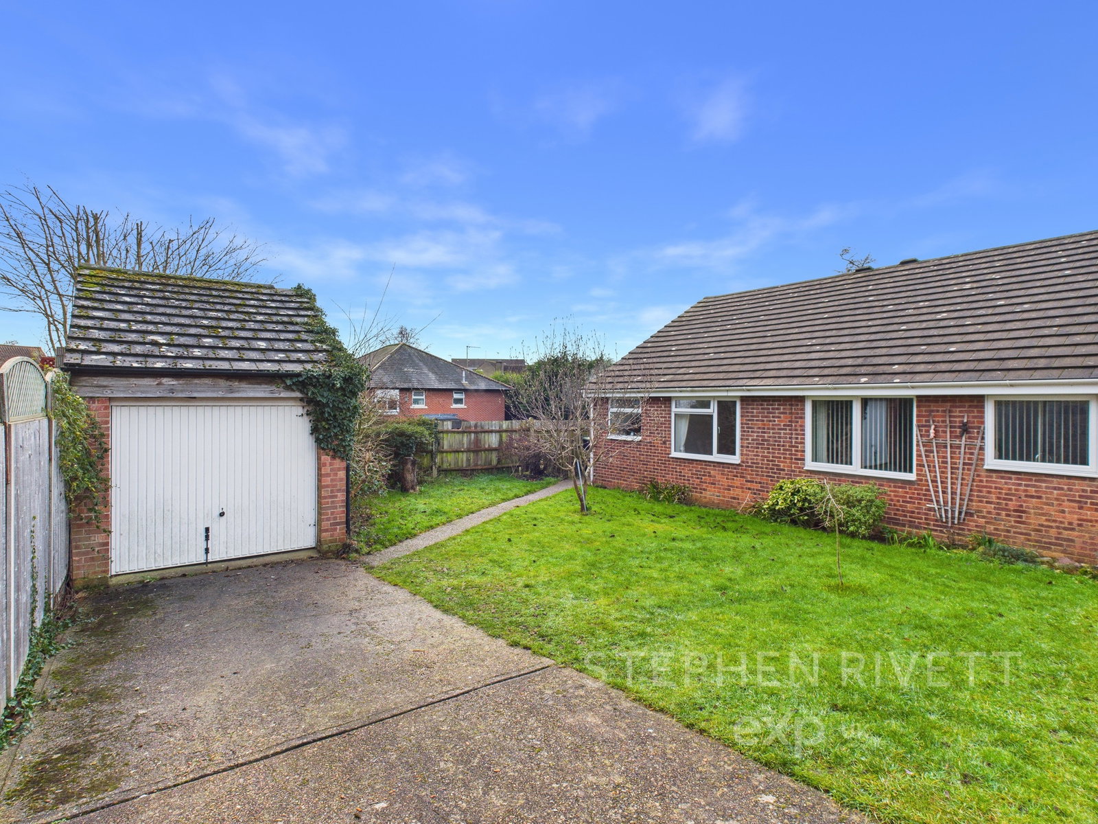 Semi Detached Bungalow in Ipswich