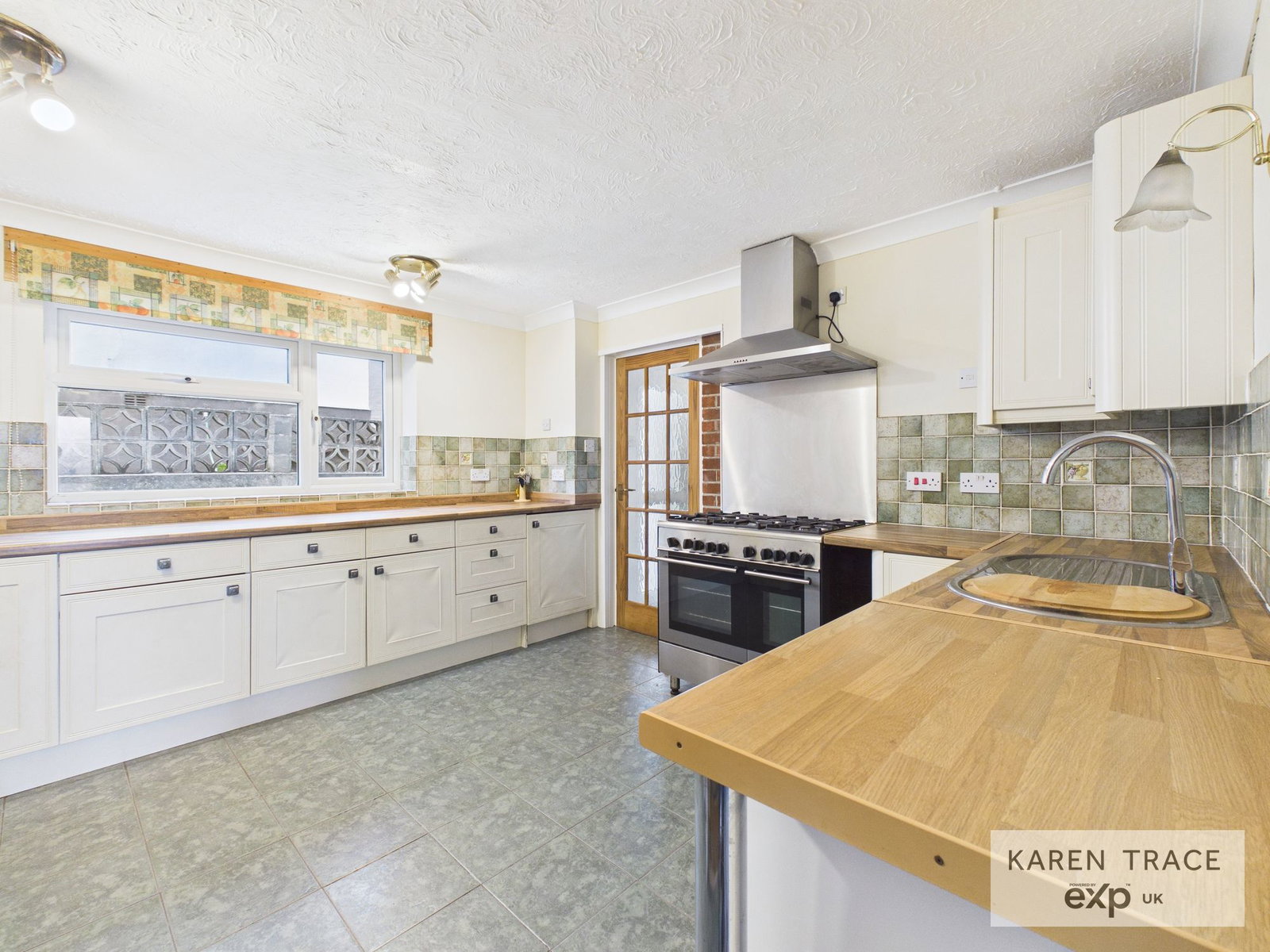 Detached House in St. Austell