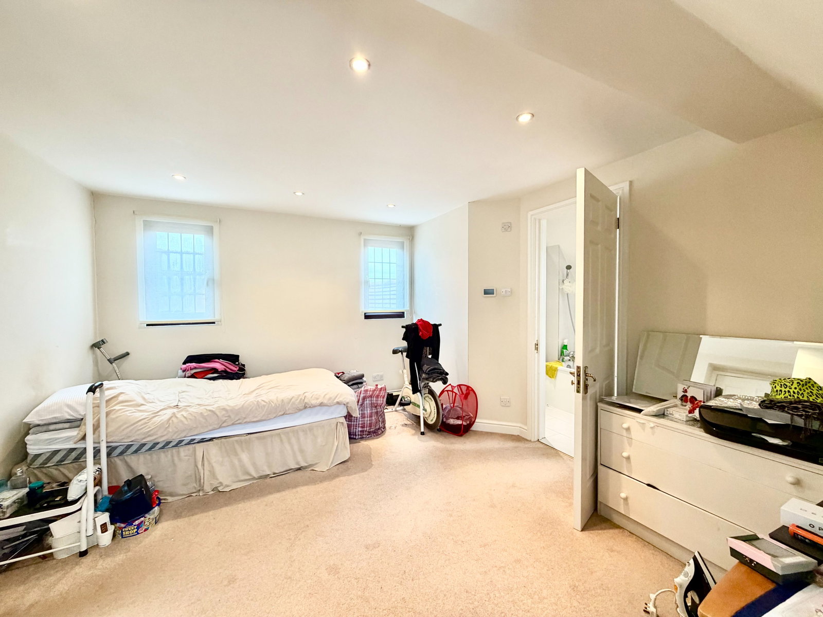 Detached House in Edgware