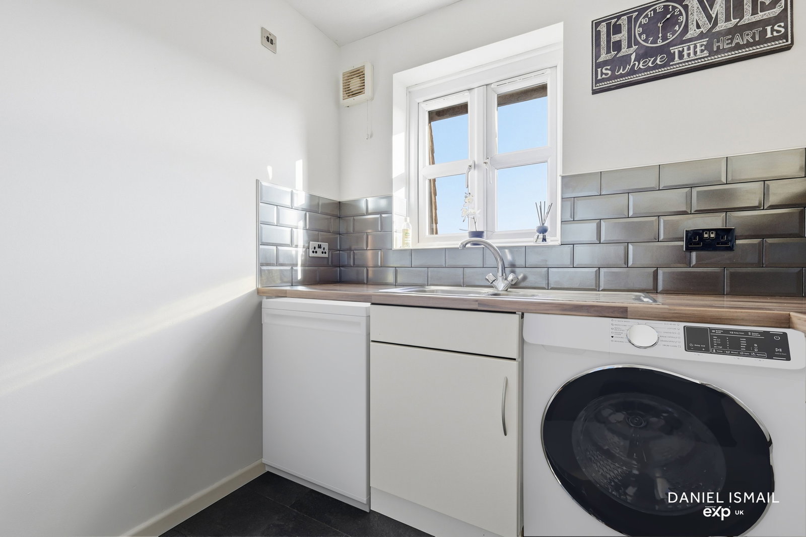 Flat in Basildon