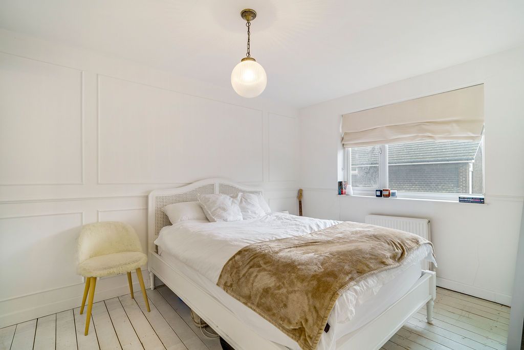 Semi Detached House in London