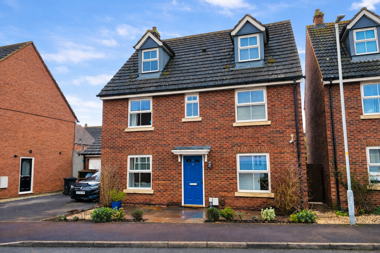 Detached House in Gloucester