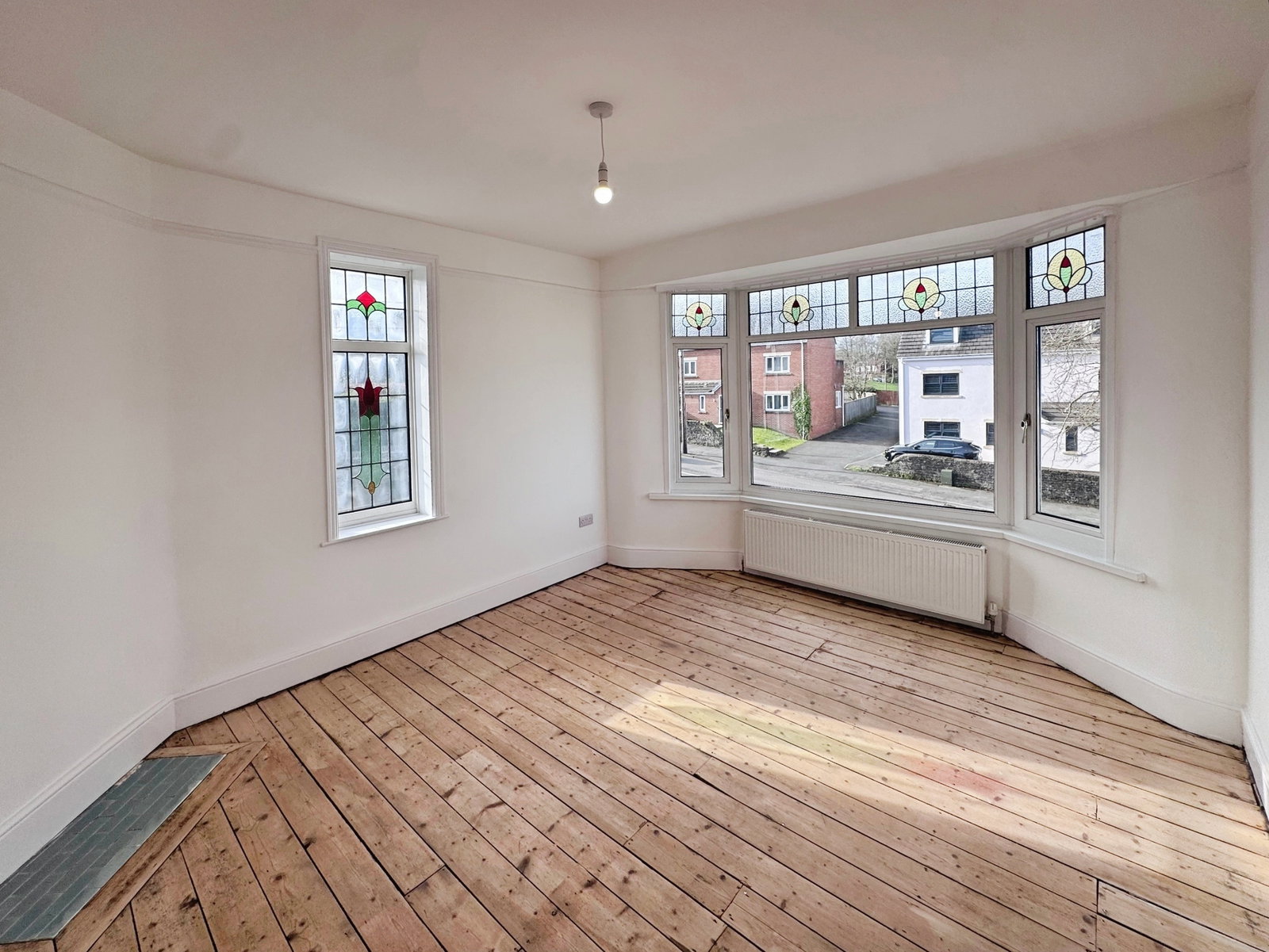 Semi Detached House in Neath