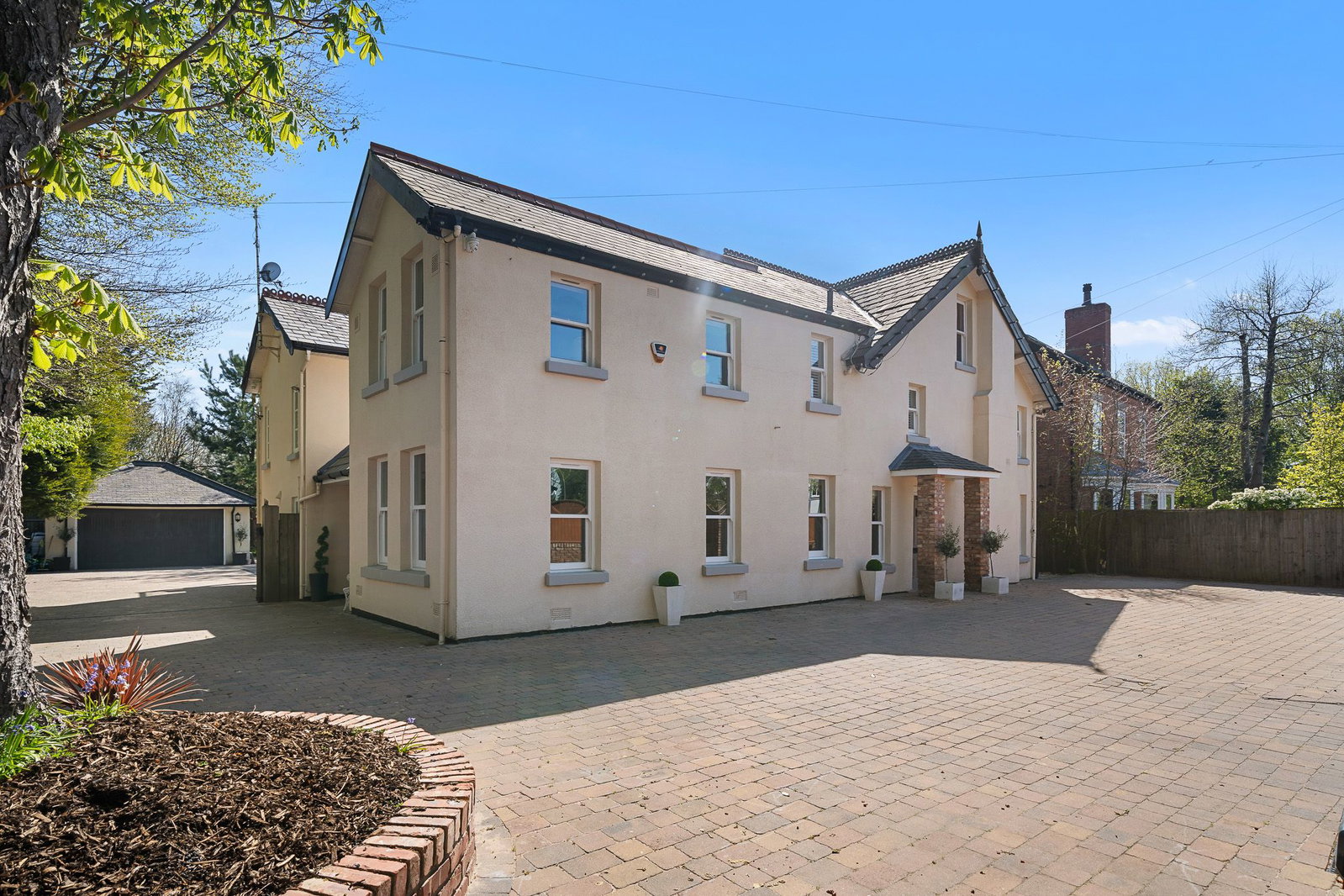 Detached House in Liverpool