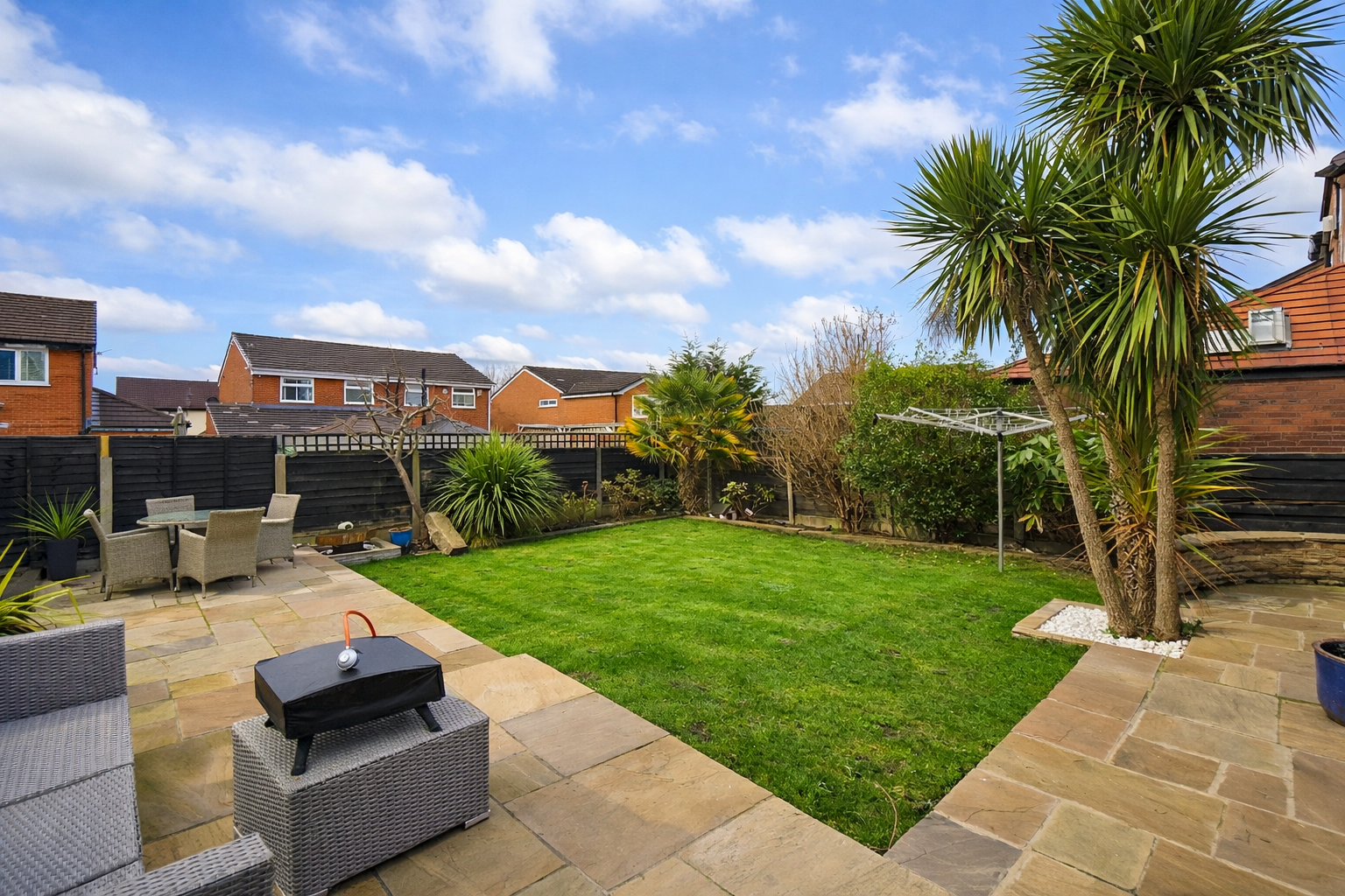 Detached House in Manchester