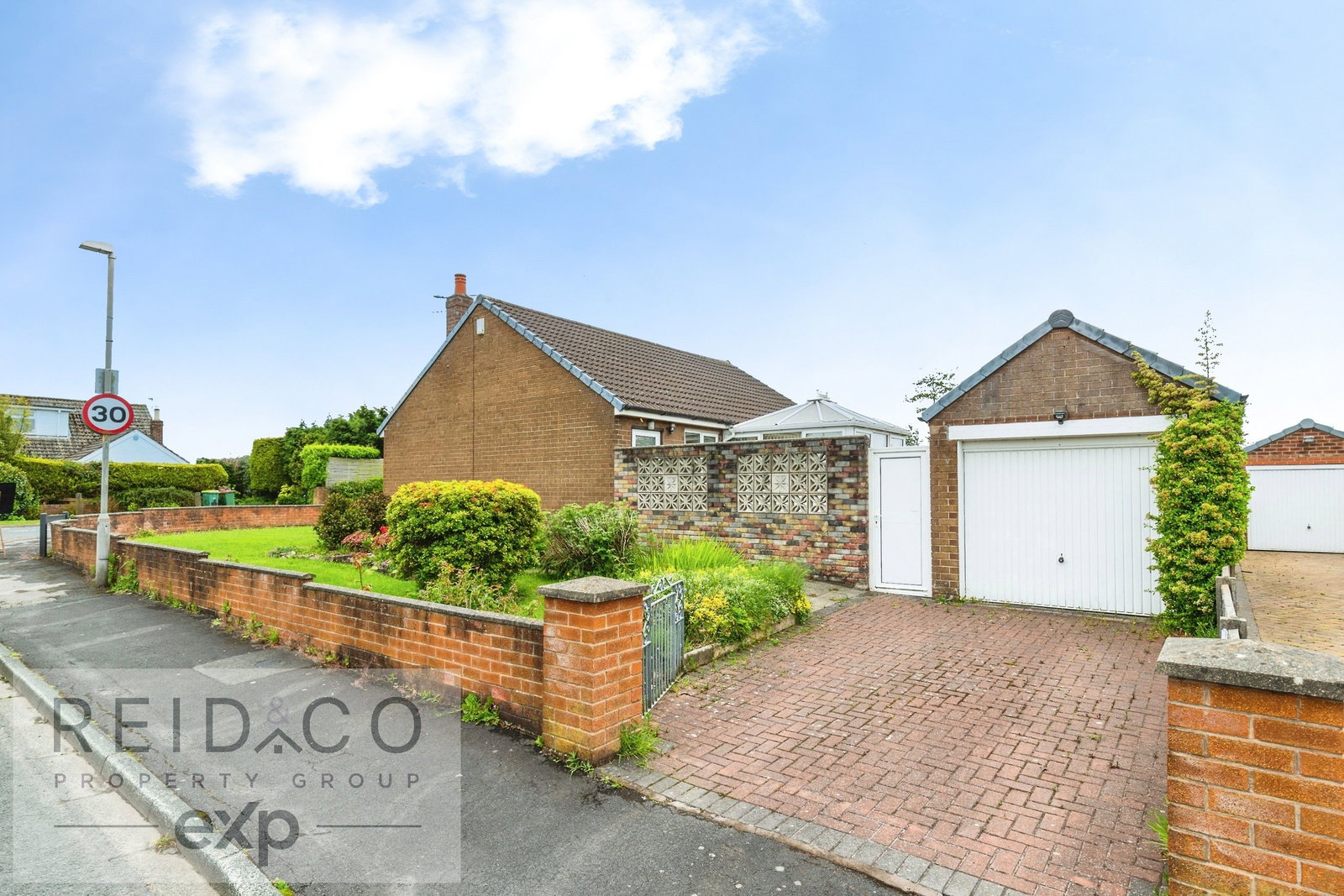 Bungalow in Preston