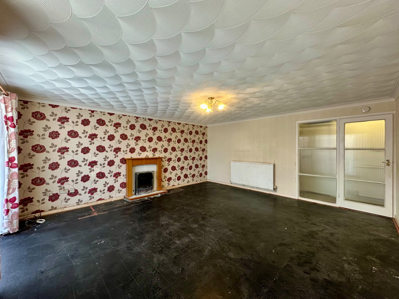 Semi Detached Bungalow in Paignton