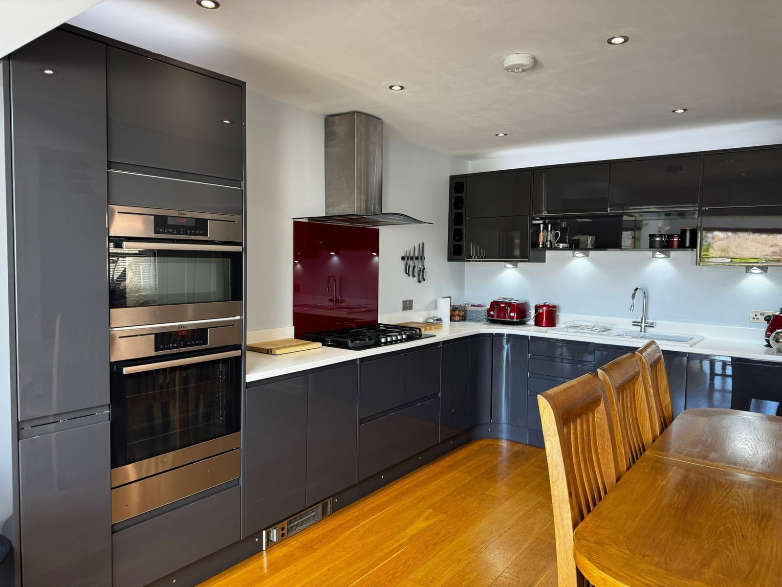 Semi Detached House in Cheltenham