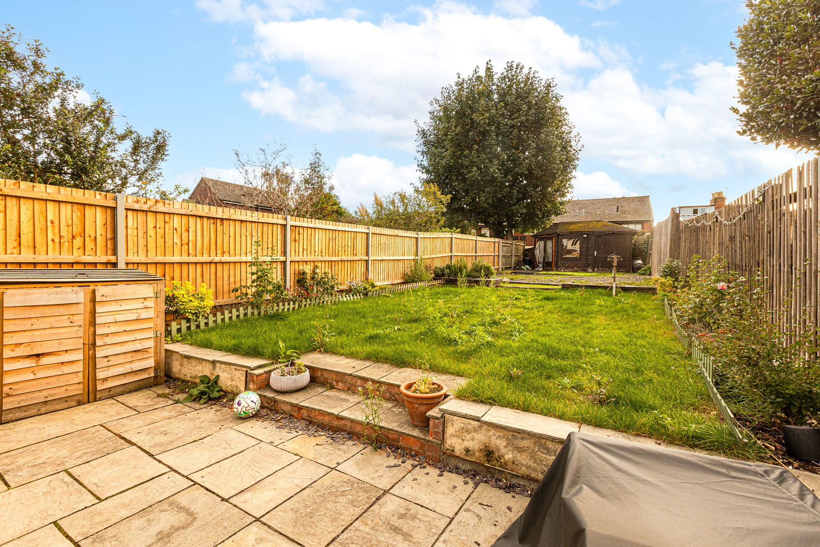 Semi Detached House for sale in Loughborough, Orchard Estate, Quorn, LE12 8DZ