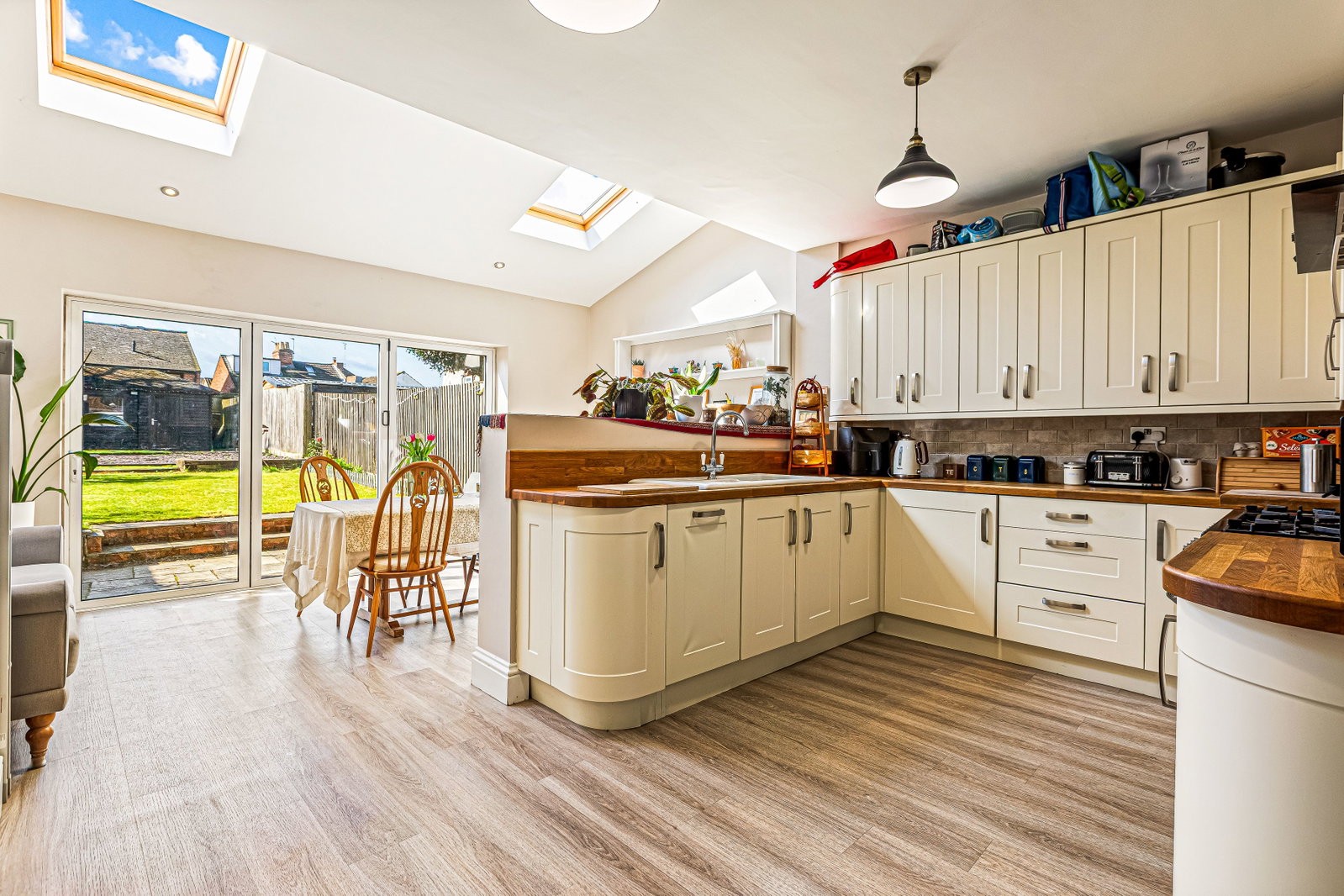 Semi Detached House in Loughborough