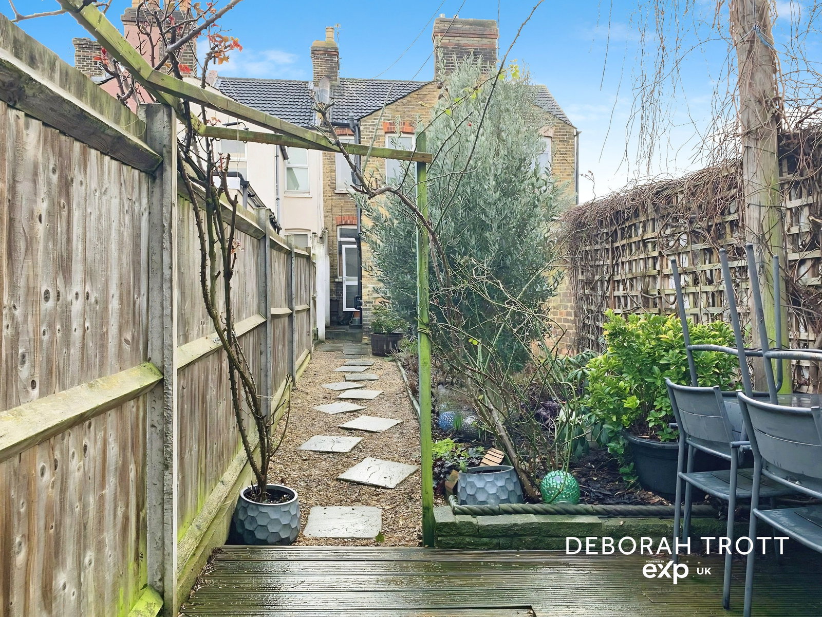 Terraced House in Rochester