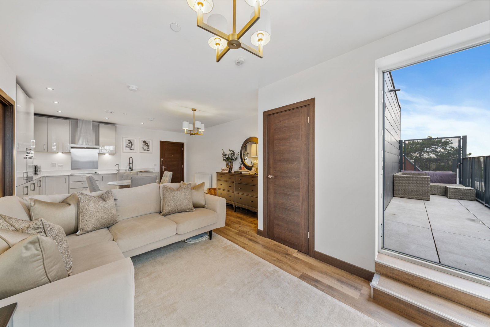 Apartment in Brentwood