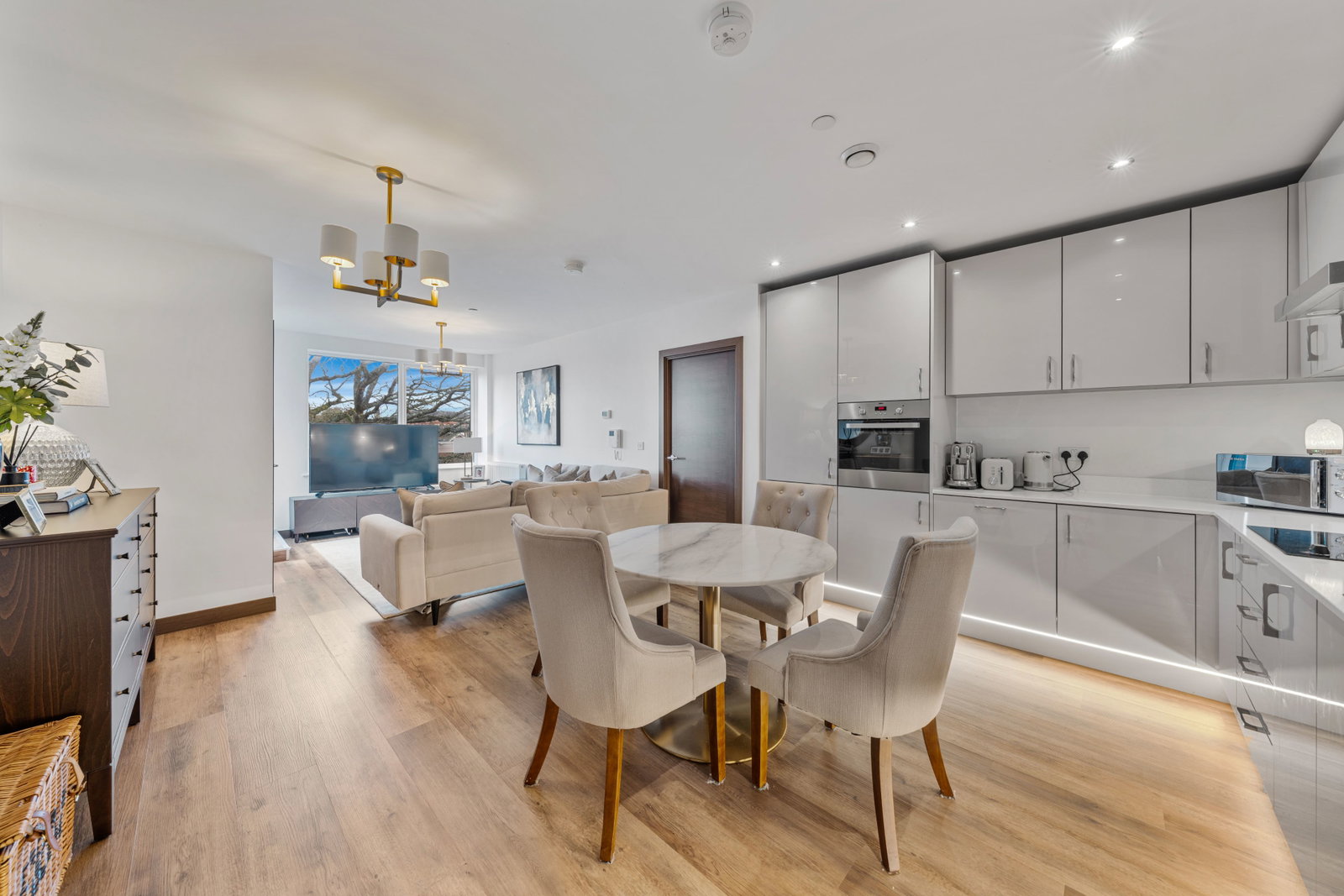 Apartment in Brentwood