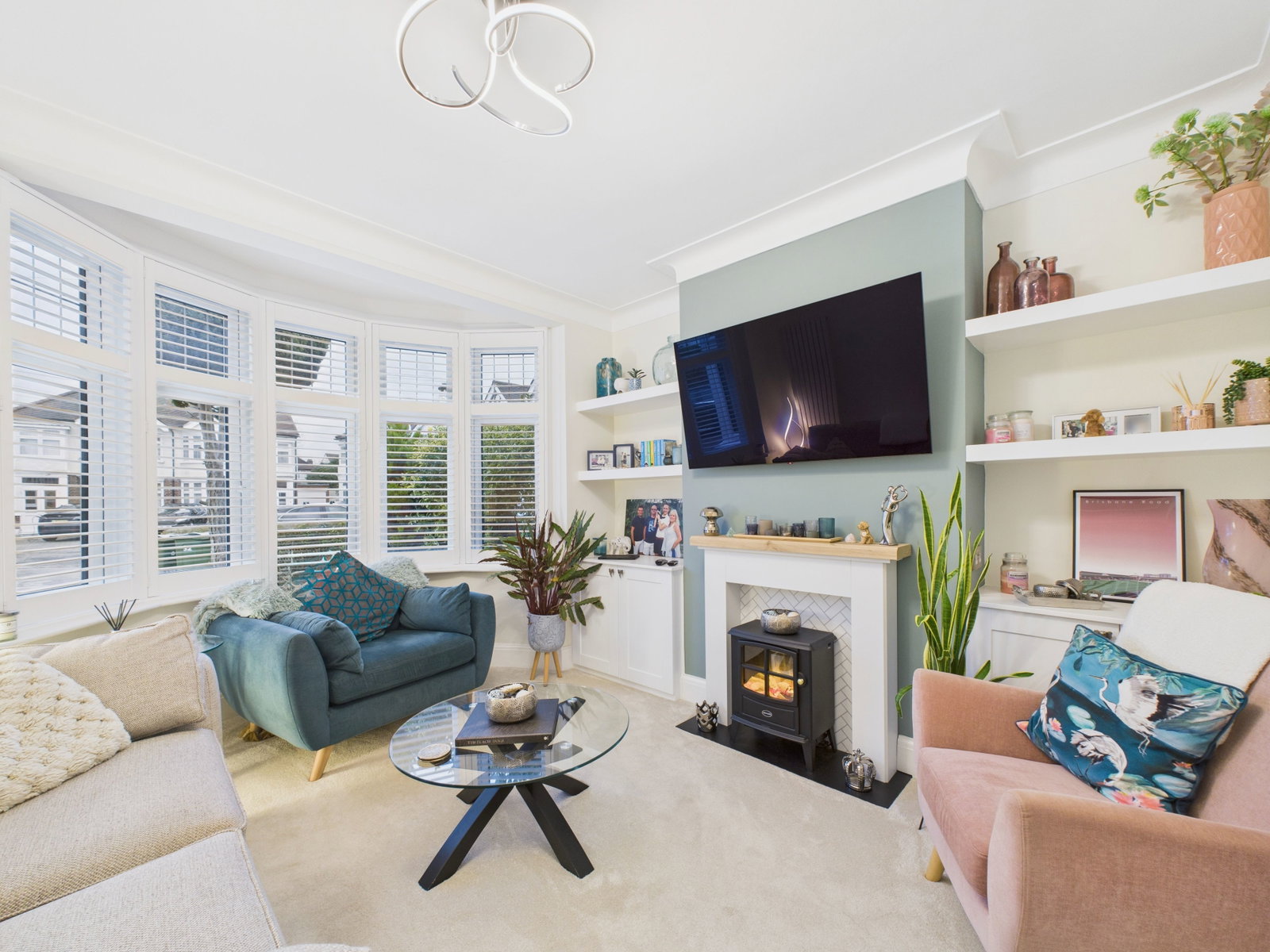Semi Detached House in London