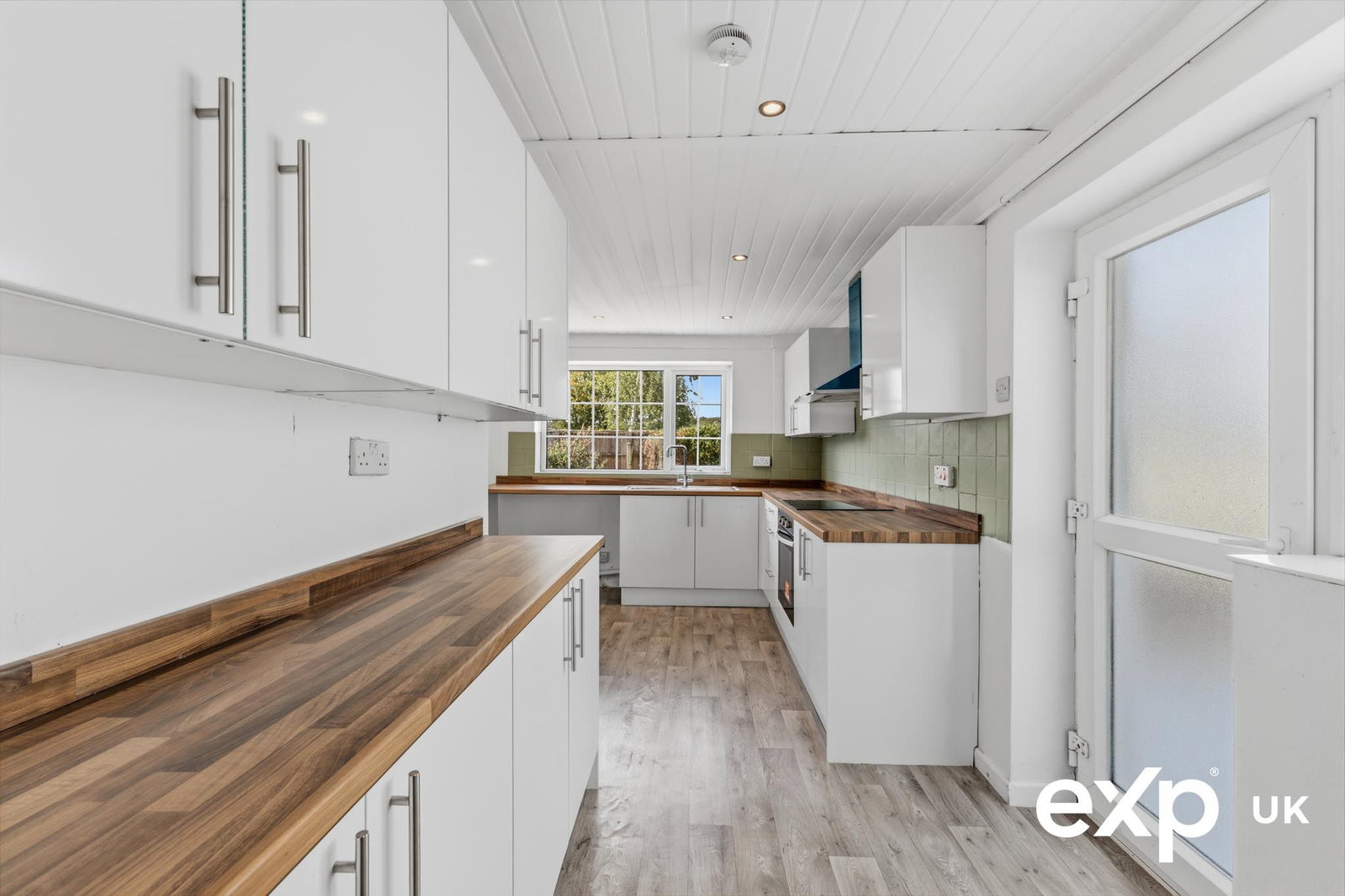 Semi Detached House in Newark
