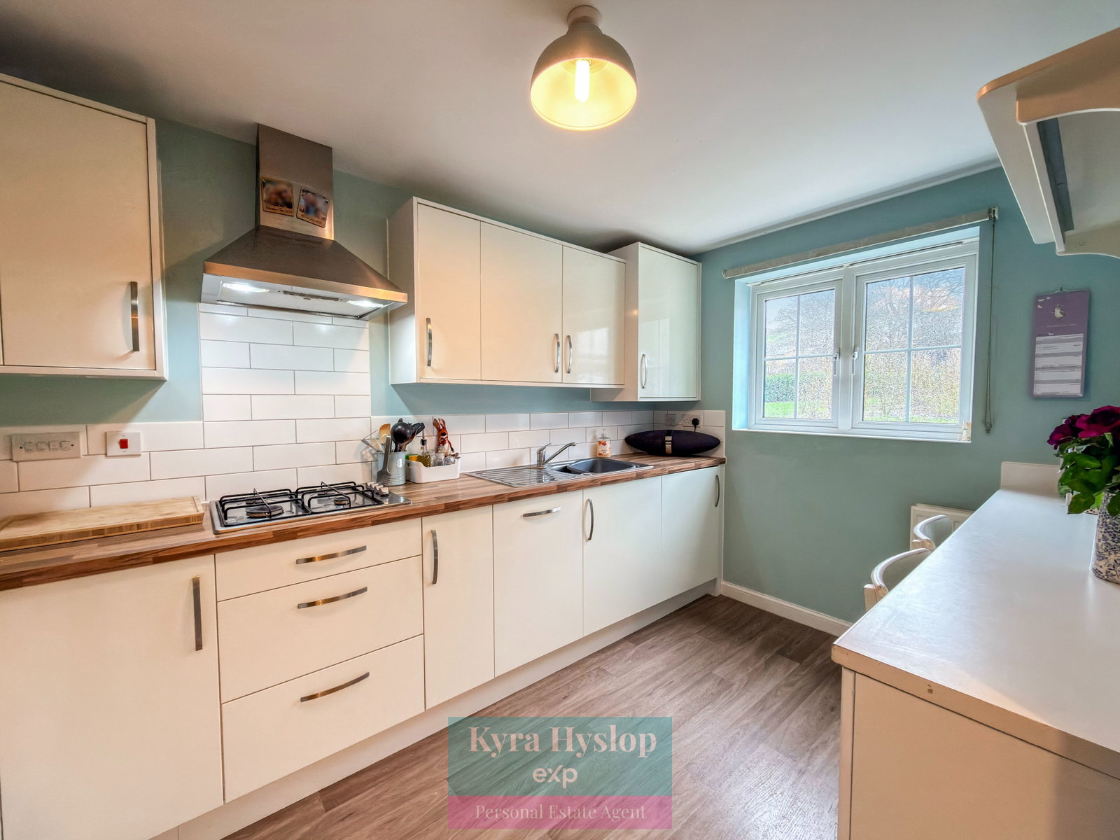 Semi Detached House in Exeter