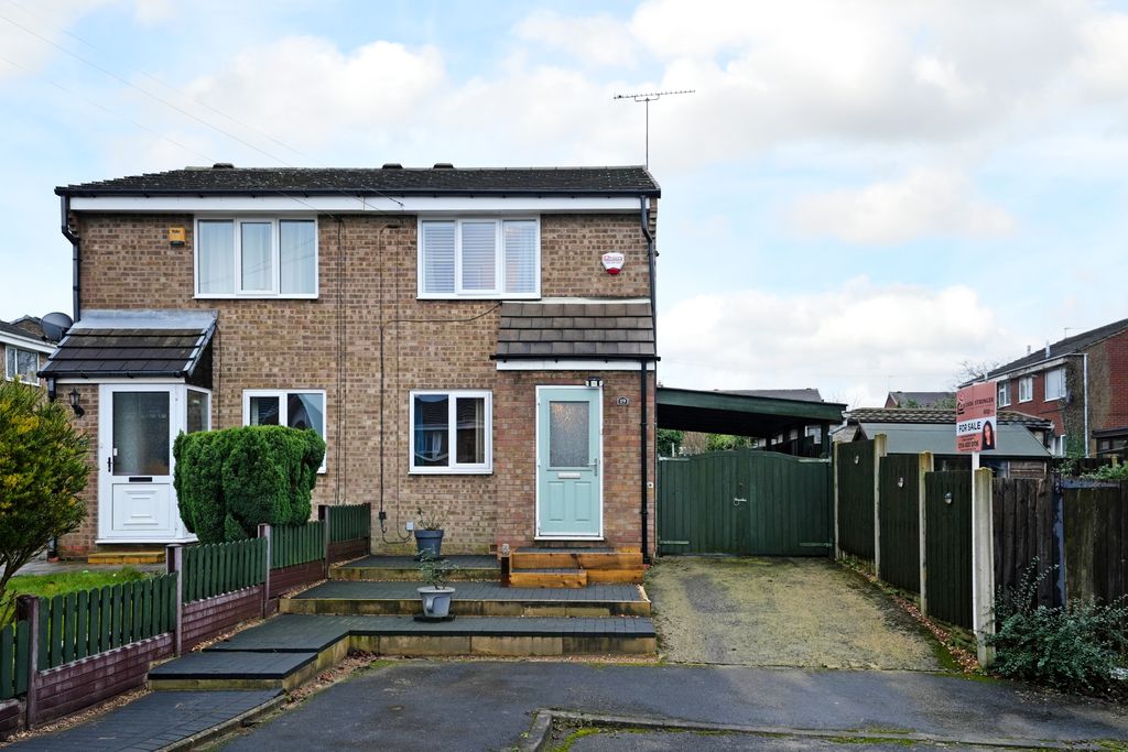 Semi Detached House in Rotherham