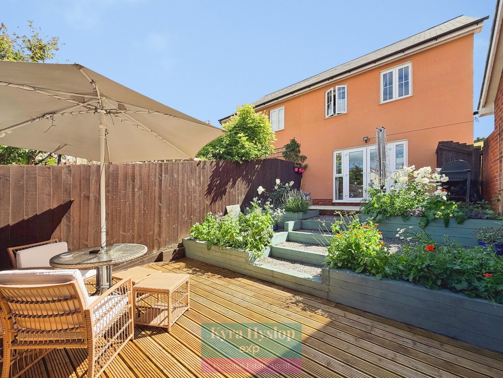 Semi Detached House in Exeter