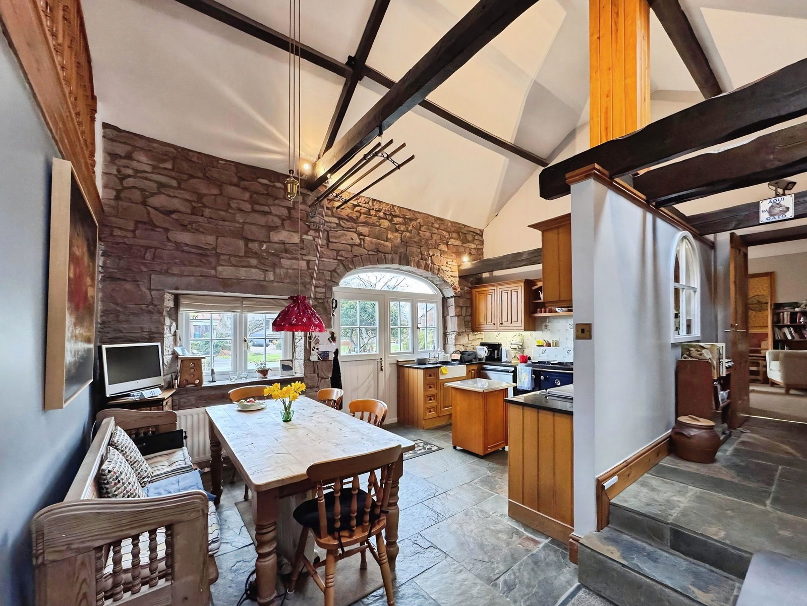 Cottage in Brampton
