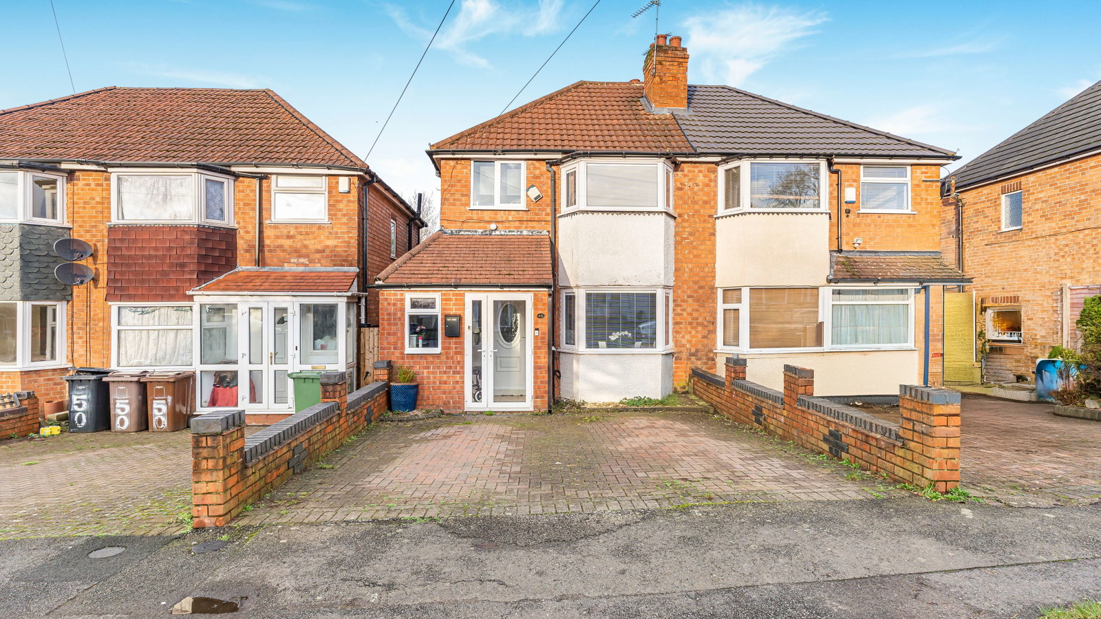 Semi Detached House in Solihull
