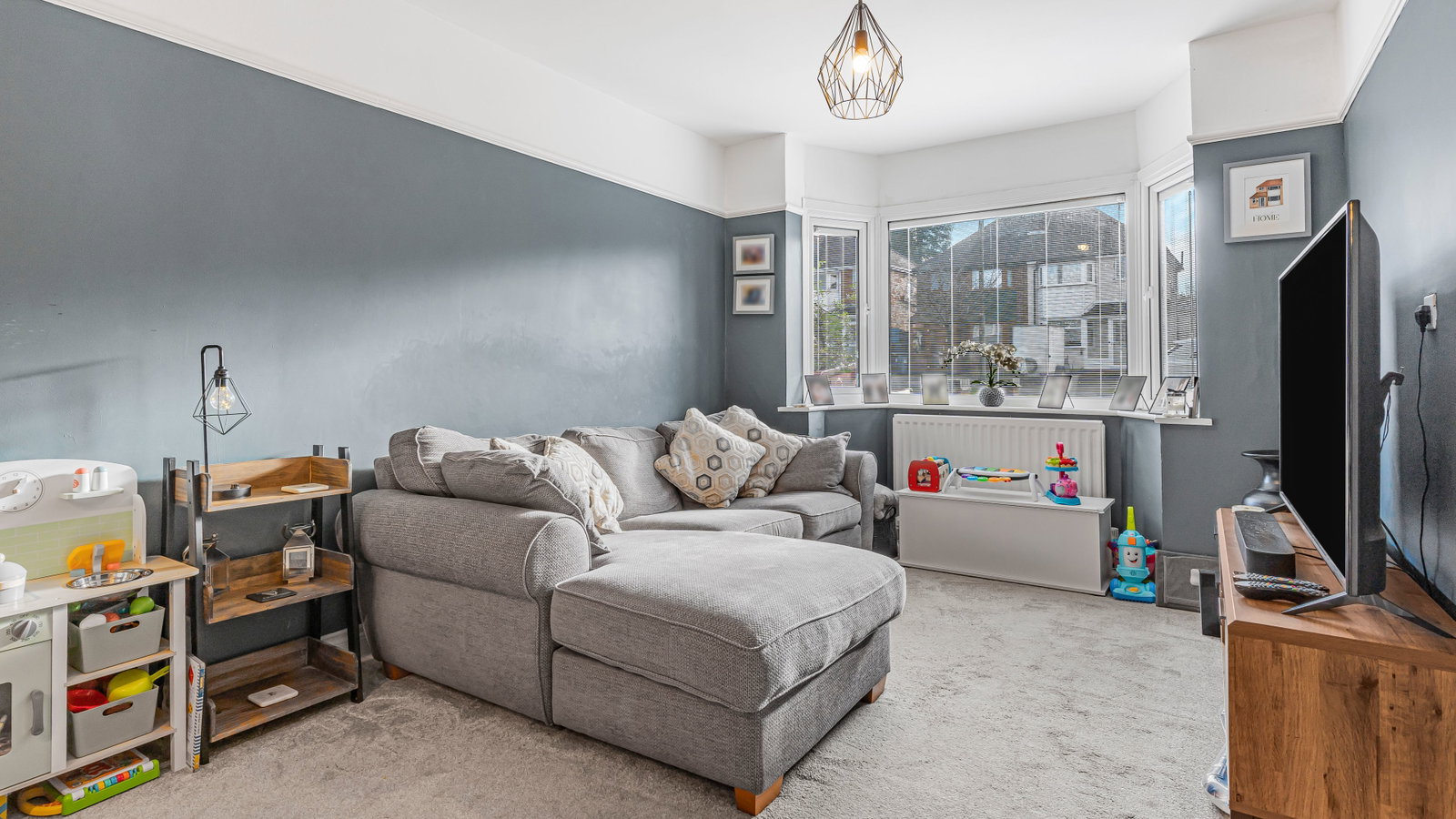 Semi Detached House in Solihull