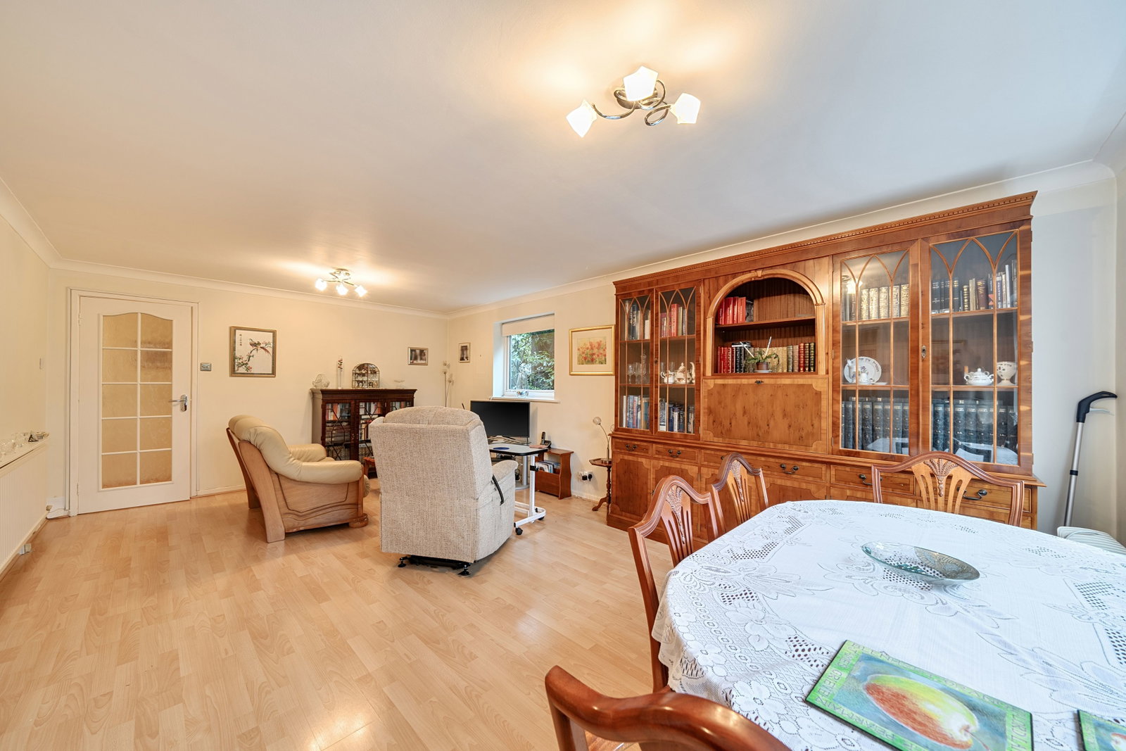 Flat in Bushey