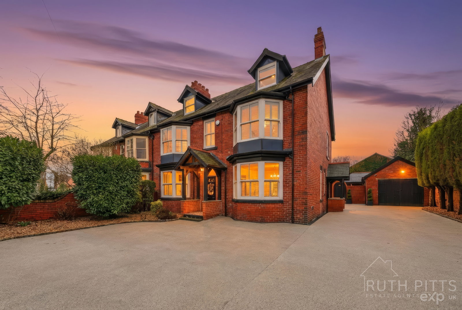 Semi Detached House in Barnsley