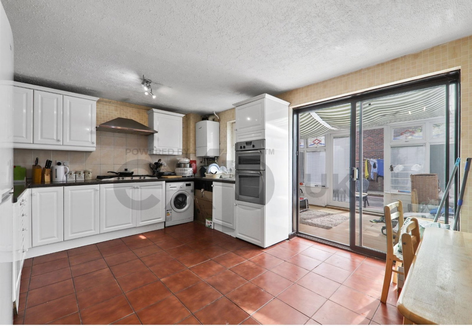 Terraced House in Borehamwood
