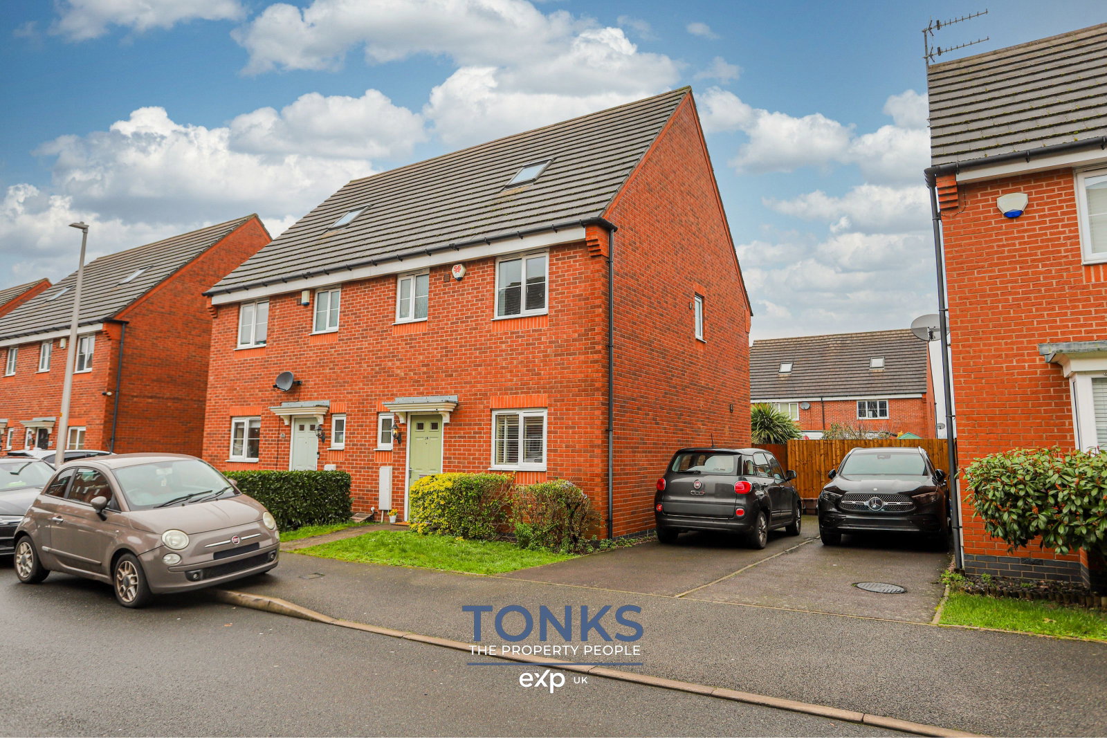 Semi Detached House in Oldbury