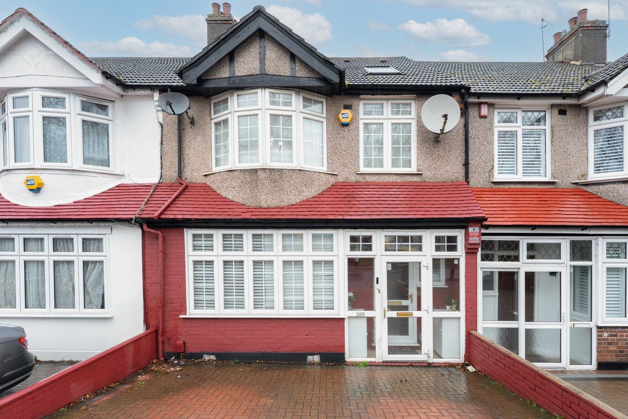 Terraced House in Wallington