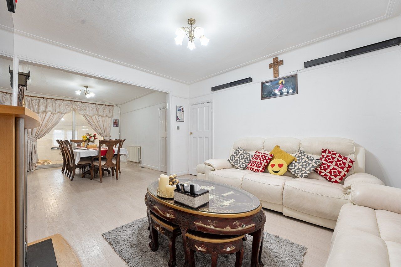 Terraced House in Wallington