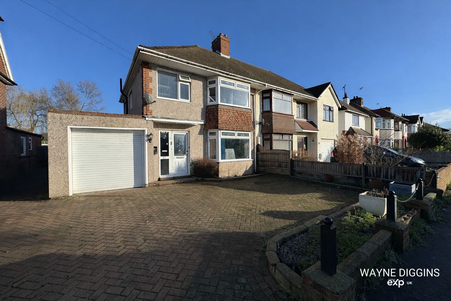 Semi Detached House in Benfleet