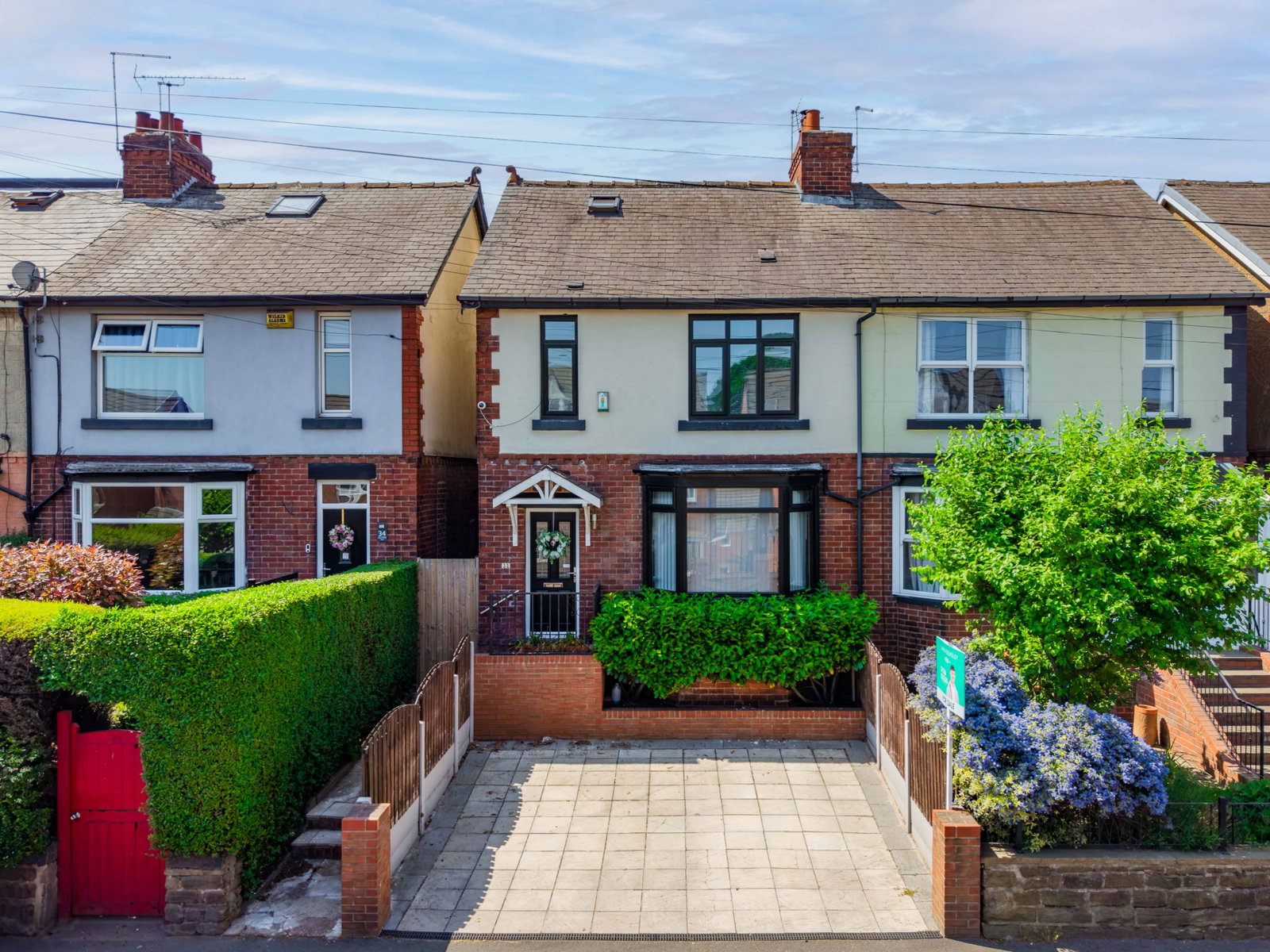 Semi Detached House in Barnsley