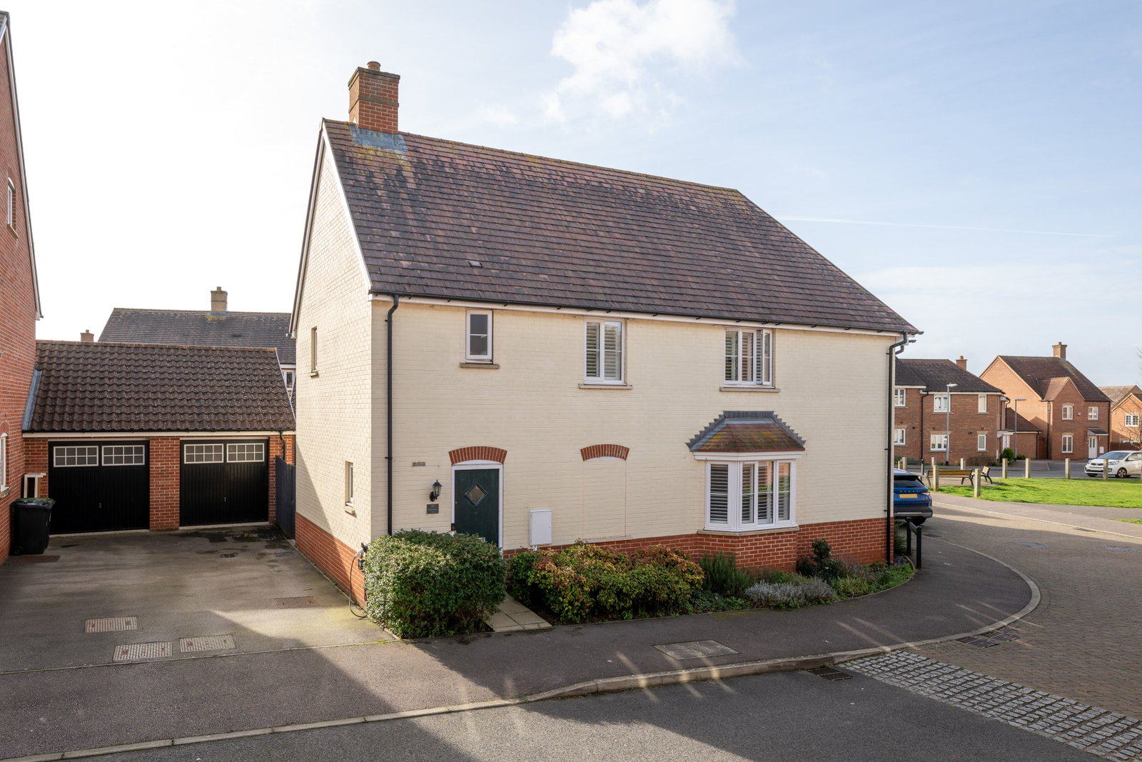 Semi Detached House in Hitchin