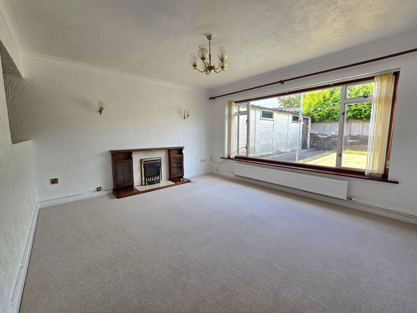Semi Detached House in Swansea