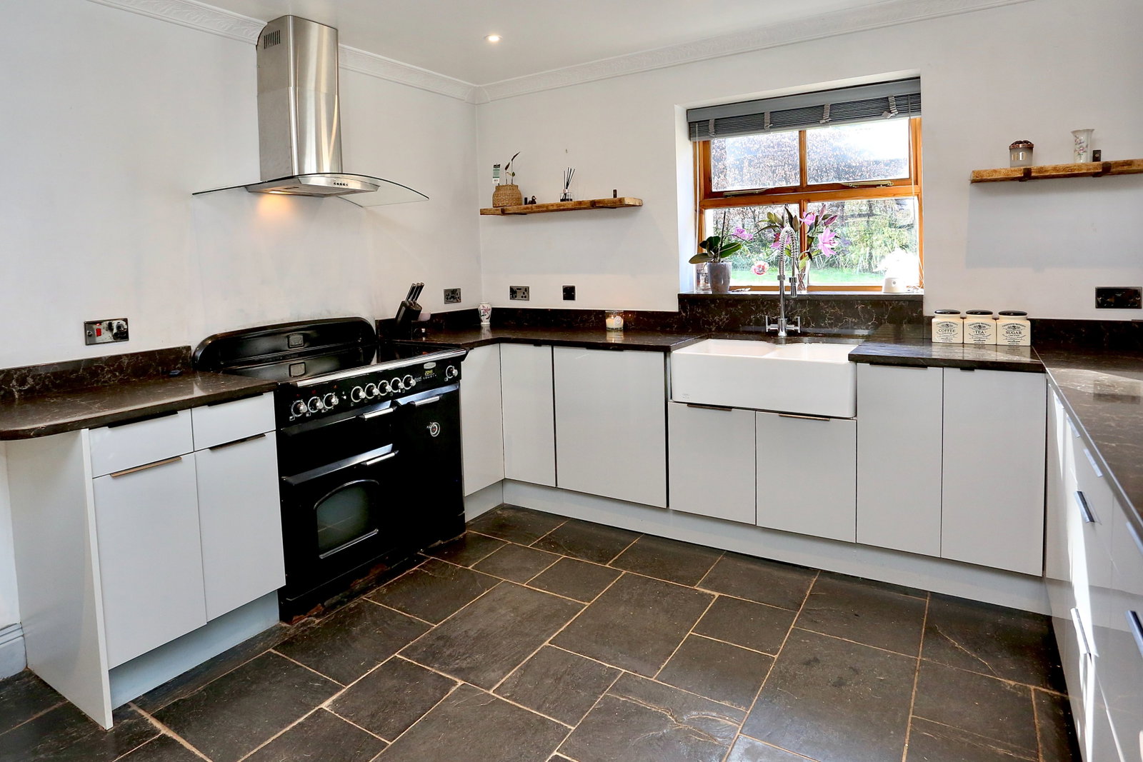Detached House in Abergavenny