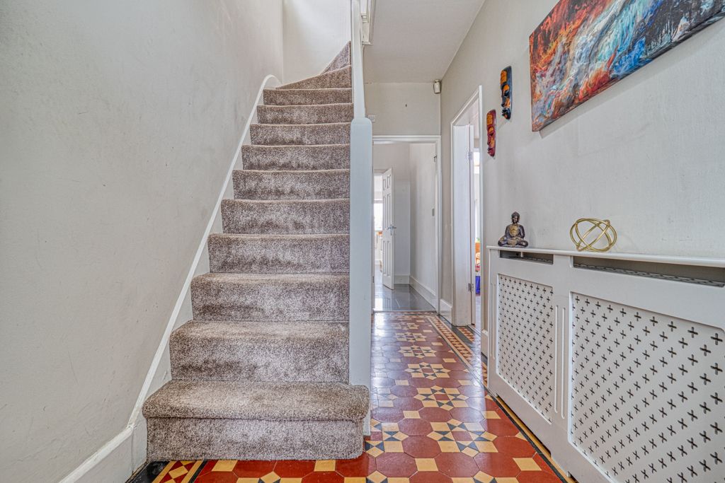 Semi Detached House in Nottingham
