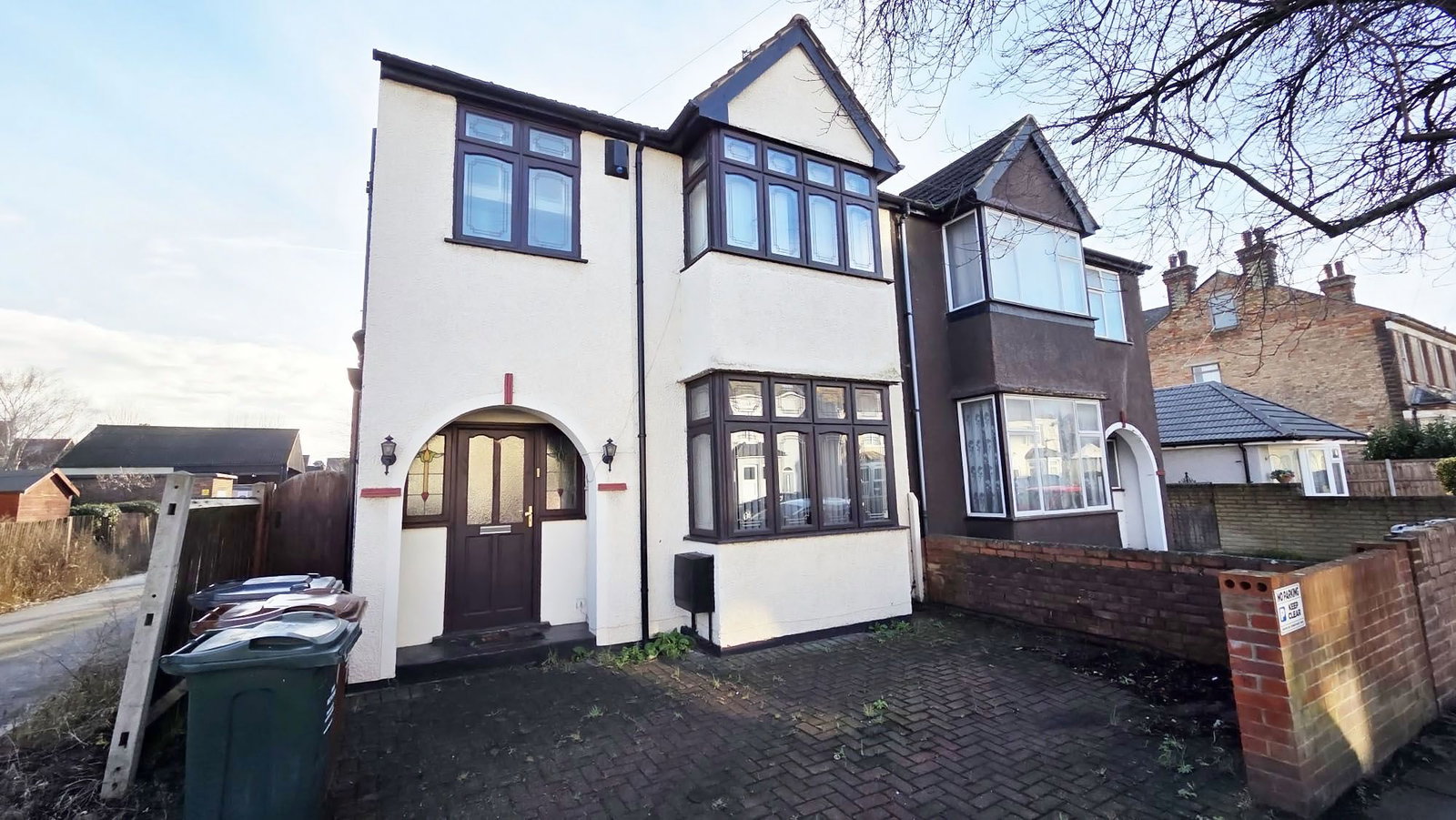 Semi Detached House in Dartford