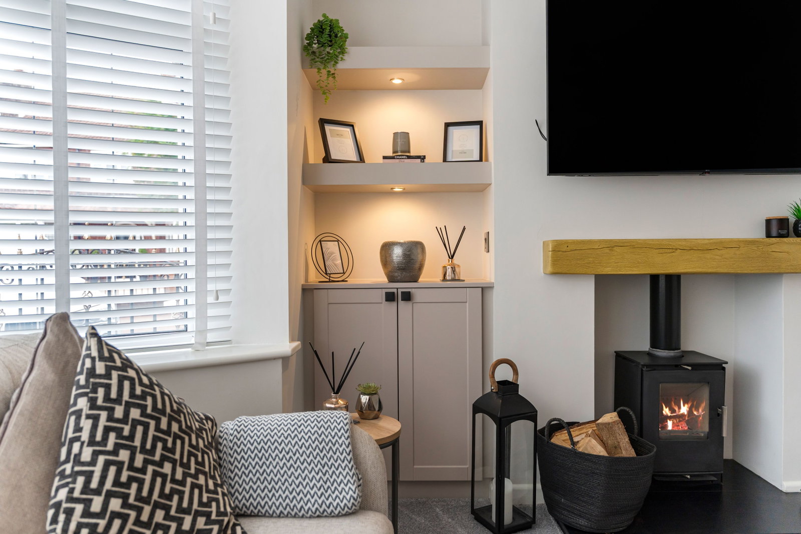 Semi Detached House in Leigh
