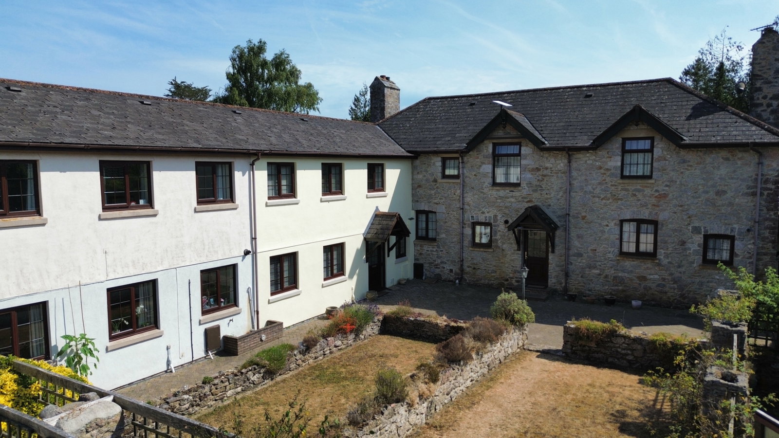 Terraced House in Newton Abbot