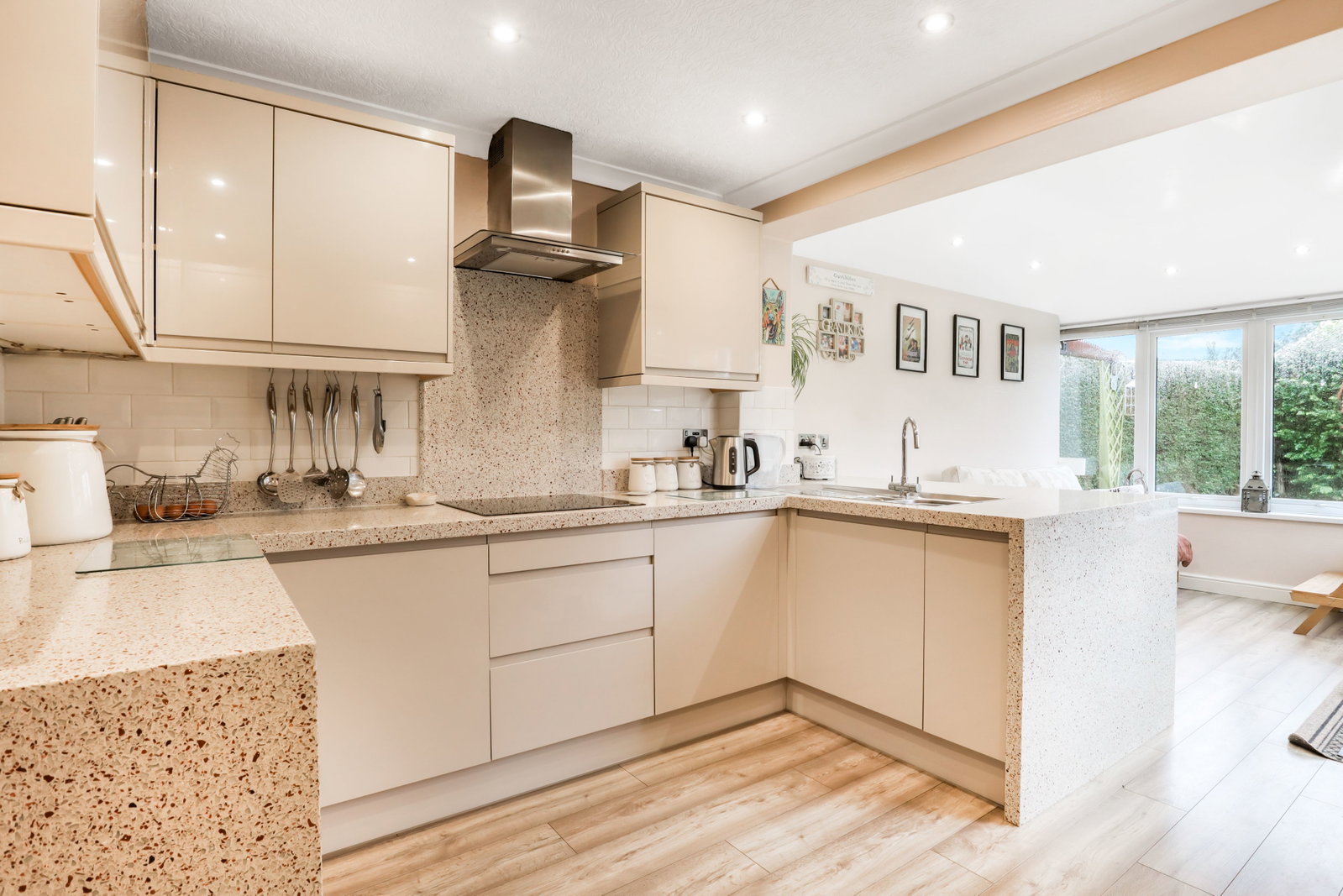 Detached House in Stratford-upon-Avon