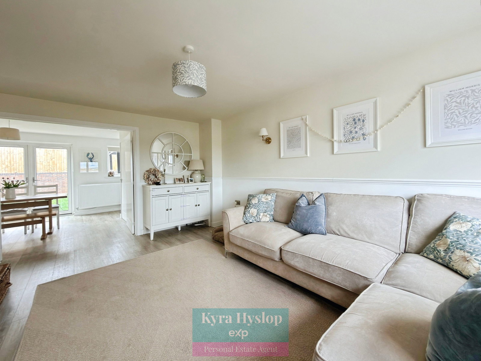 Detached House in Exeter