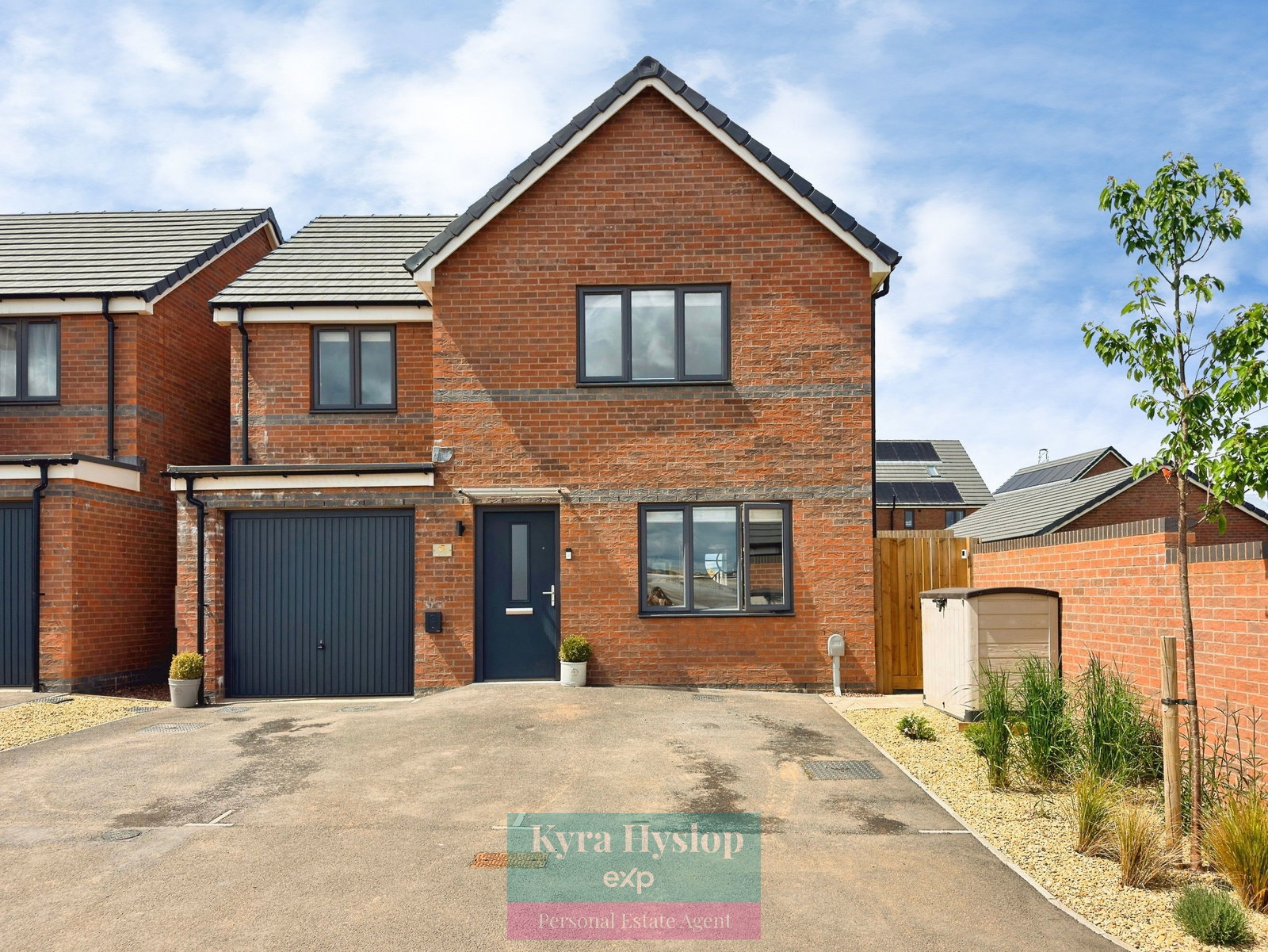 Detached House in Exeter