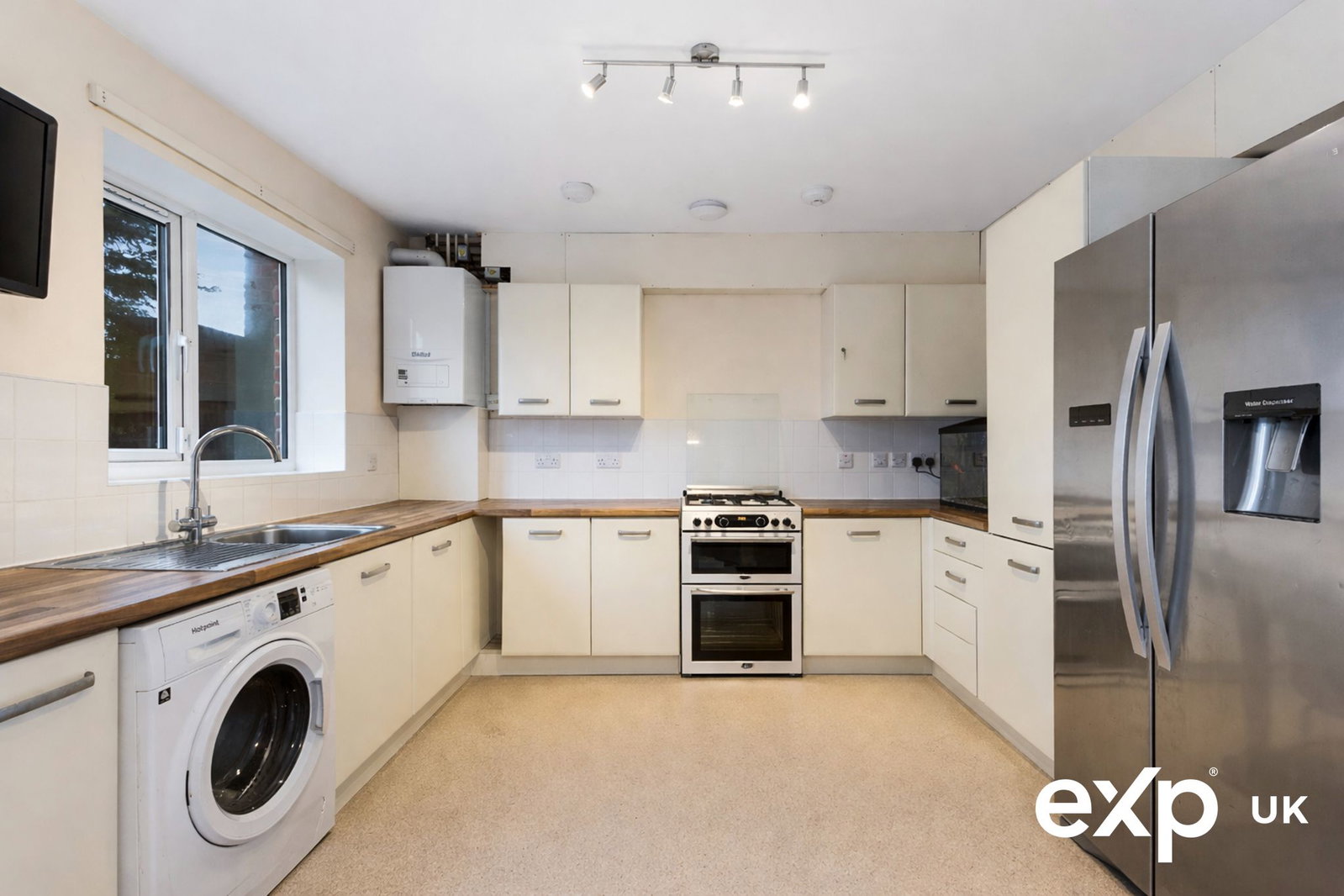 Semi Detached House in Mansfield