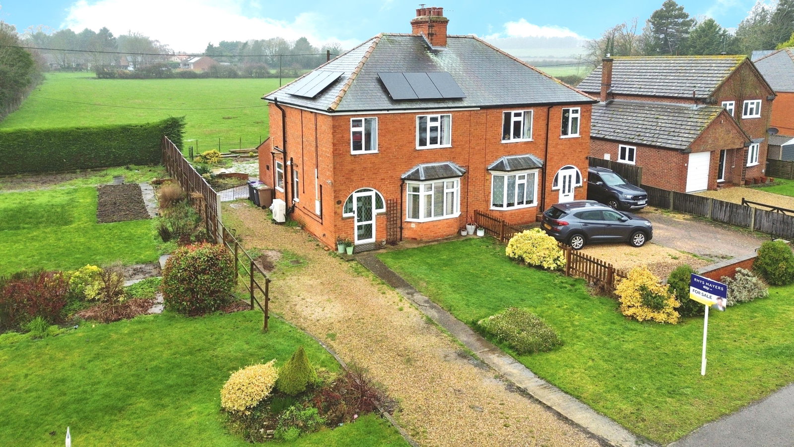 Semi Detached House in Sleaford