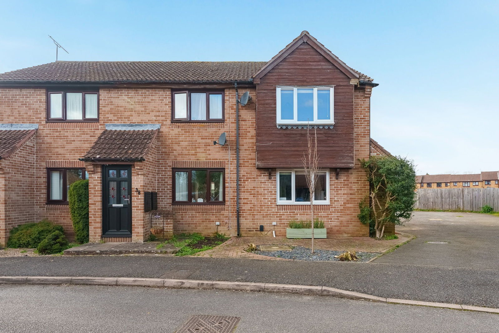 End Of Terrace House in Horsham
