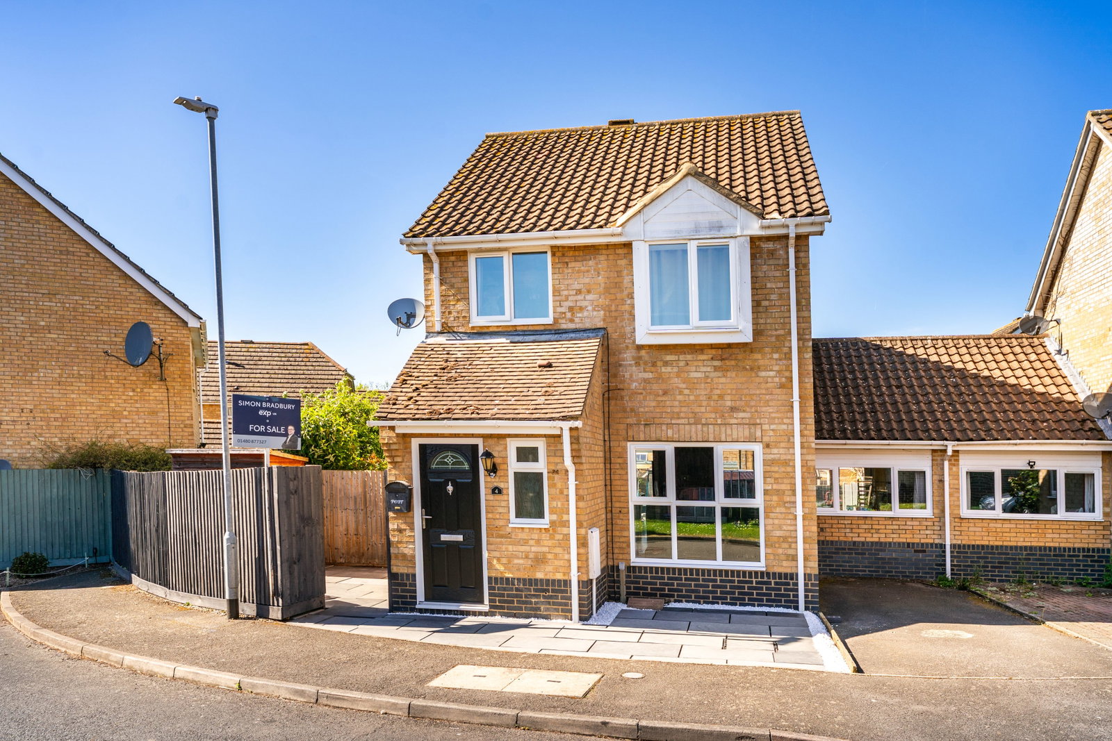 Link Detached House in St. Neots