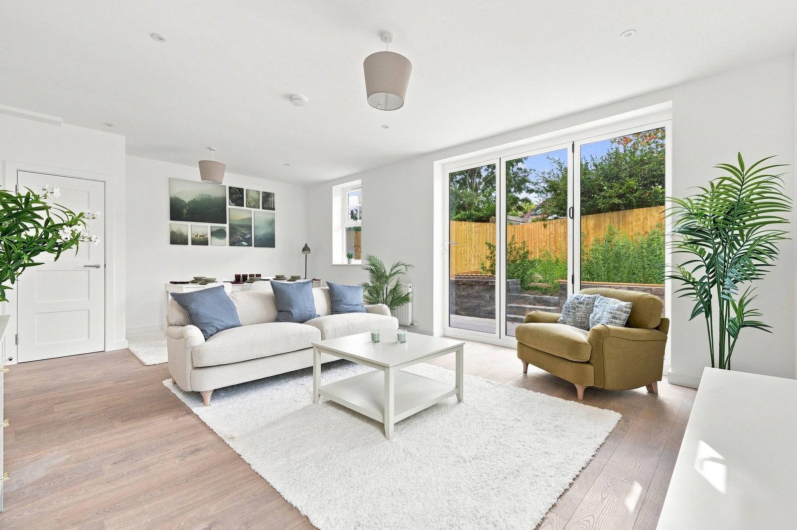 Terraced House in East Grinstead 2