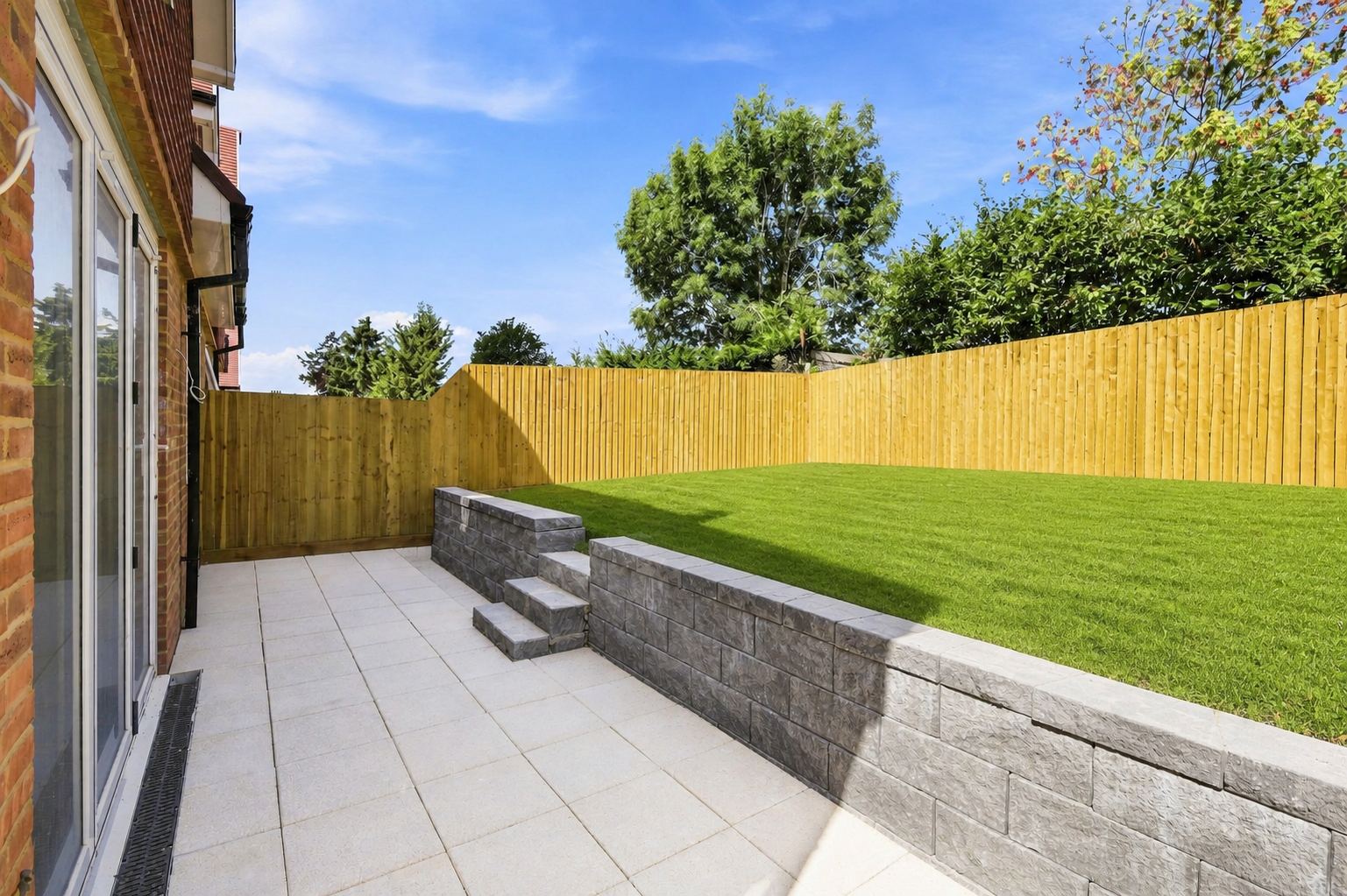 Terraced House in East Grinstead 3